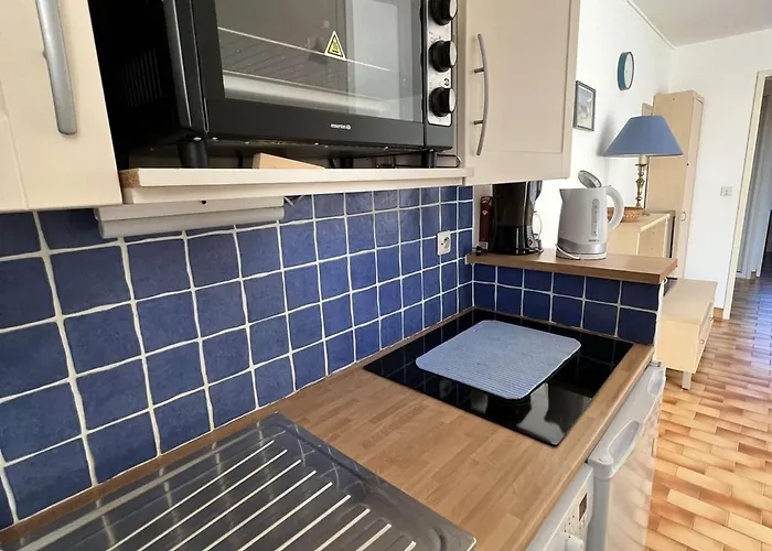 T2 Avec Parking Et Ascenseur à 100m De La - Animaux Acceptés, 34300 Cap D'agde - Fr-1-702-40 * Agde