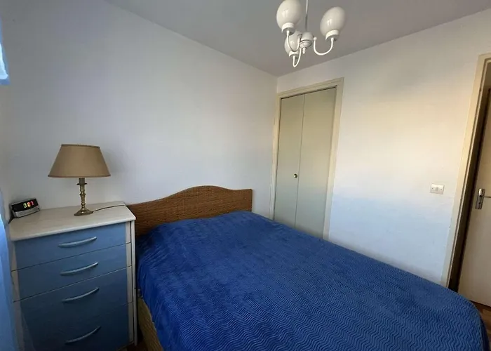 T2 Avec Parking Et Ascenseur à 100m De La - Animaux Acceptés, 34300 Cap D'agde - Fr-1-702-40 Appartement *